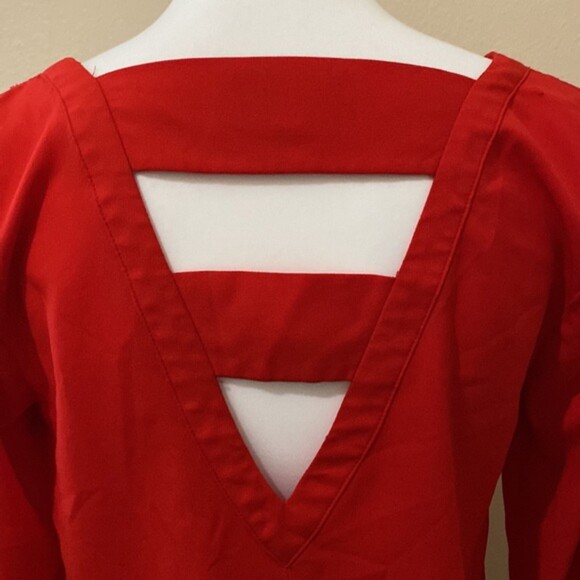 Skies are Blue Long Sleeve Satin Shirt Womens XS Open Back Romantic Career - Picture 5 of 12